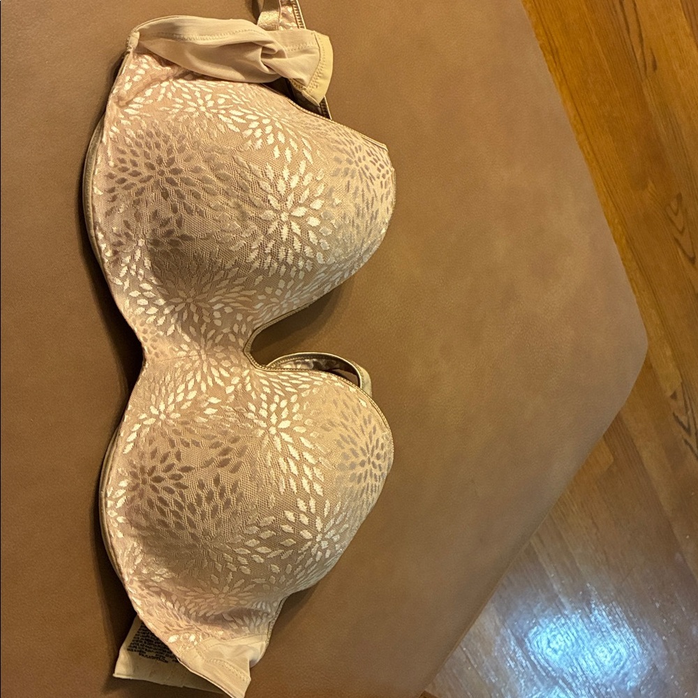 Playtex Nude Floral Lace T-Shirt Bra - Light Beige